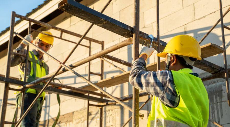 Expert new roof installation services in Cleburne, TX